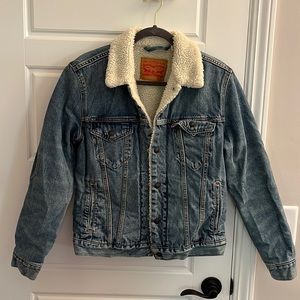 Levi’s Sherpa Trucker Jacket